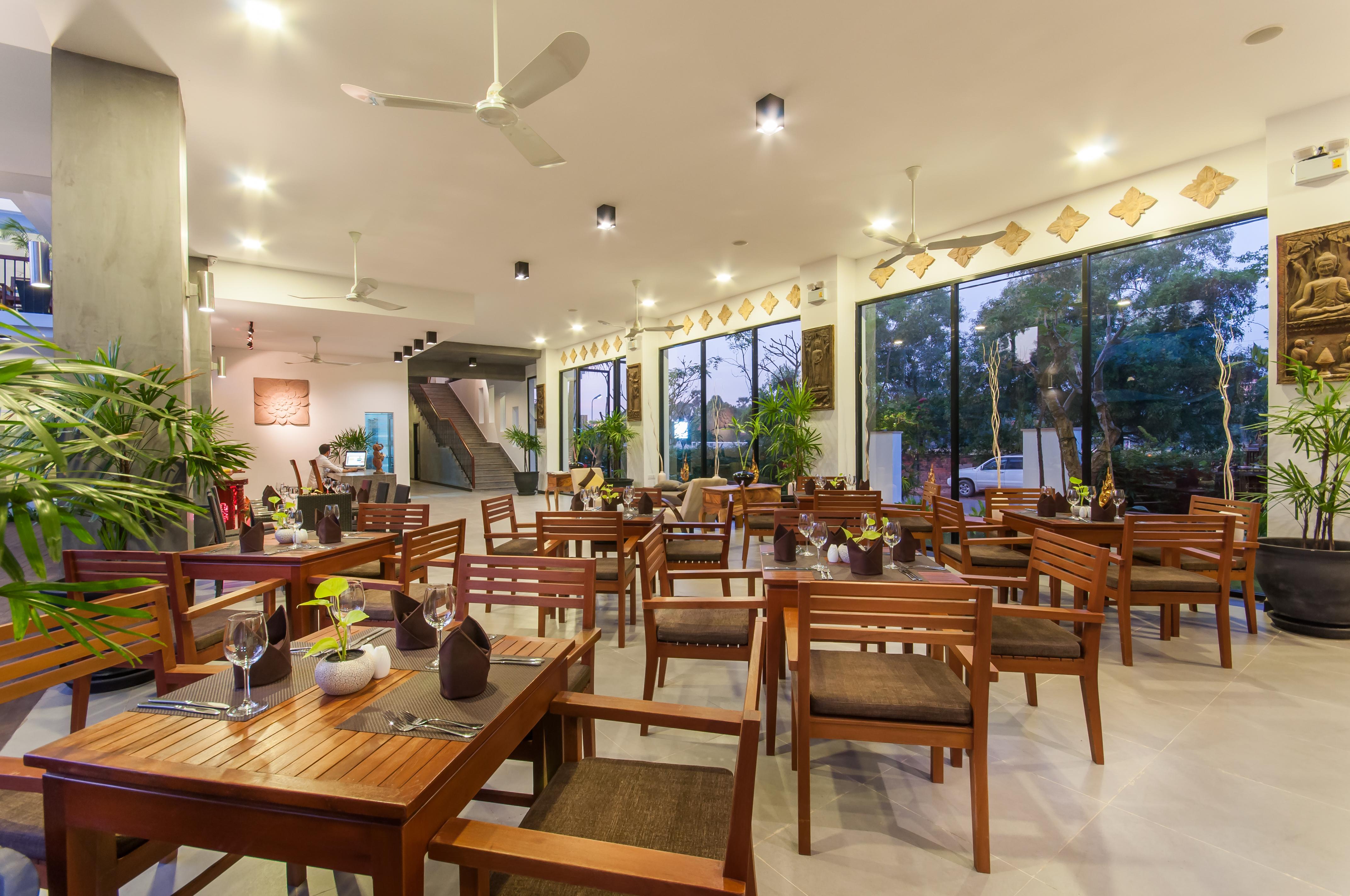 Landing Gold By Amatak Hotel Siem Reap Exterior photo